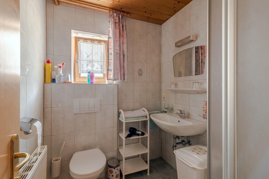Apartamento Haus Schimpfoessl Flirsch Exterior foto